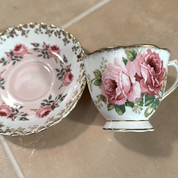 Vintage Host Pick Royal Albert Cup & Saucer - Picture 6 of 7